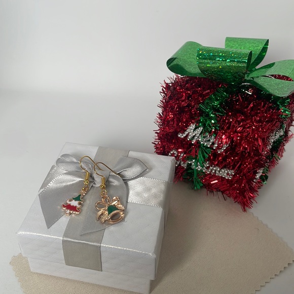 Your Cape Cod Jewelry - Christmas Earrings